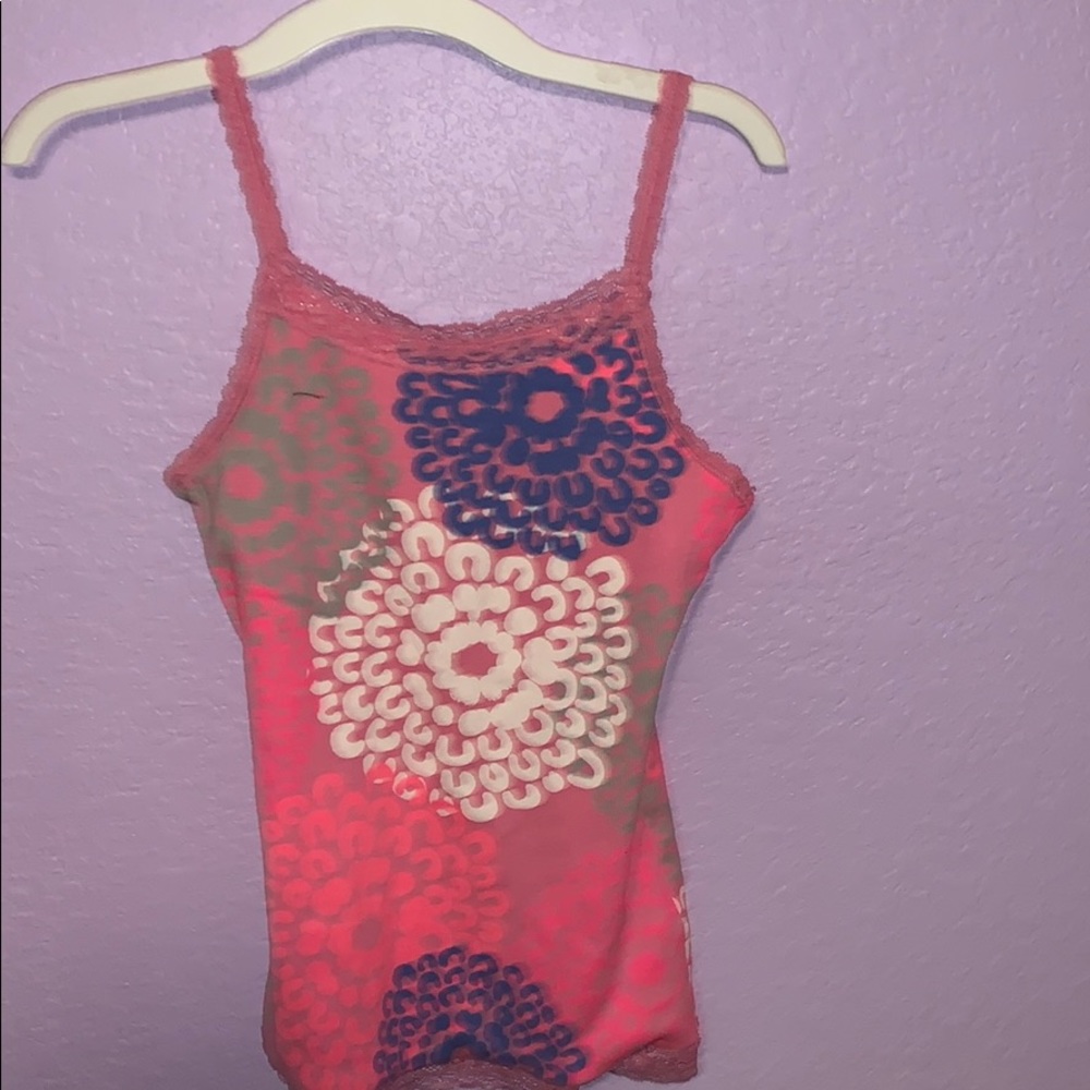 Pink tank top